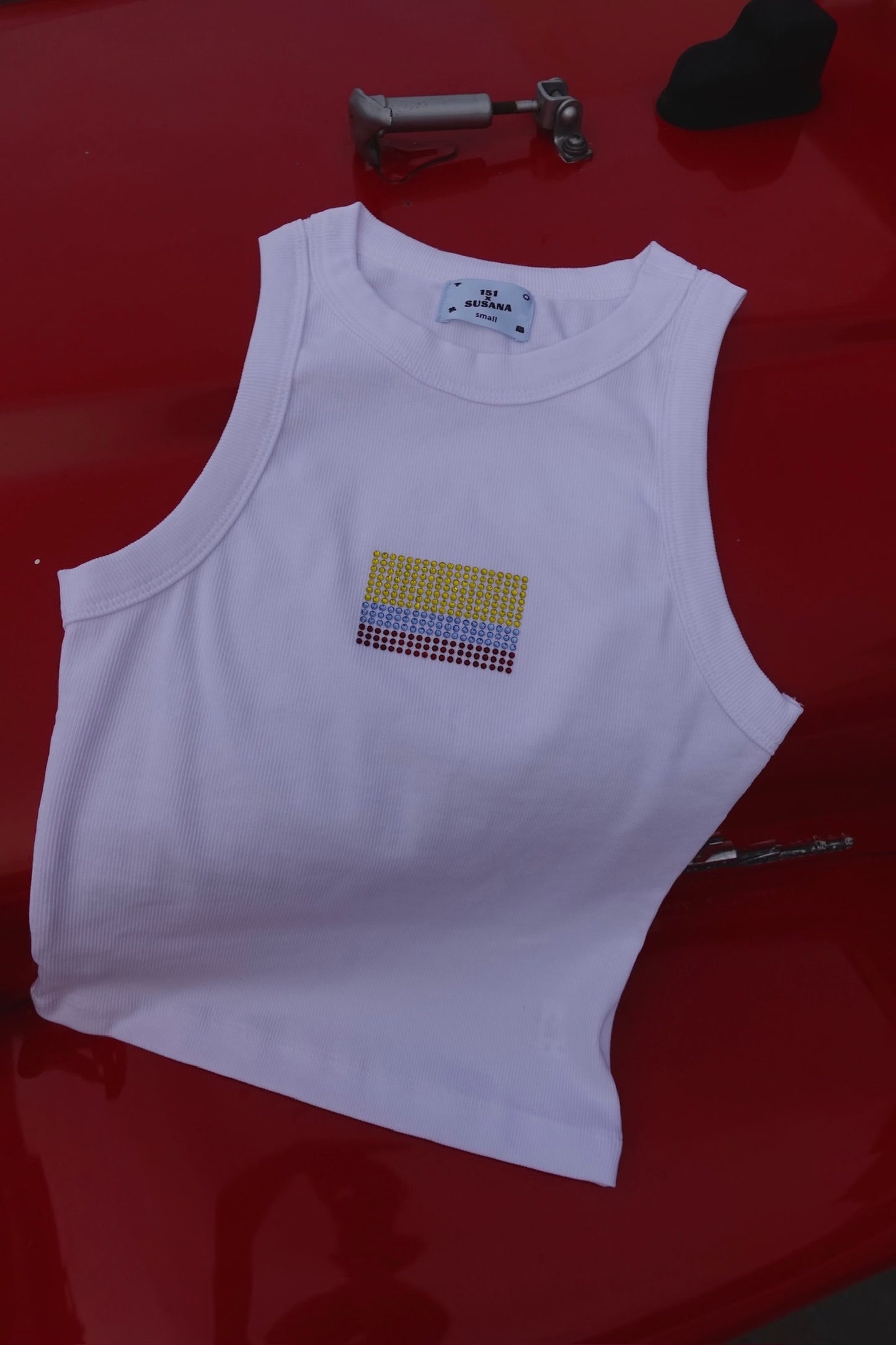 Tricolor